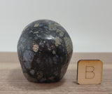 3.5" Llanite / Que Sera Skull